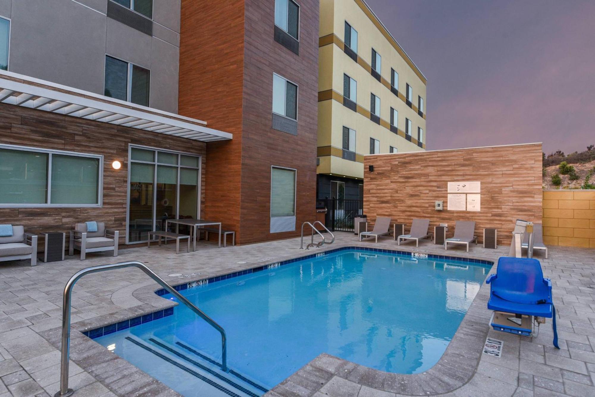 Fairfield Inn & Suites By Marriott Moorpark Ventura County Экстерьер фото