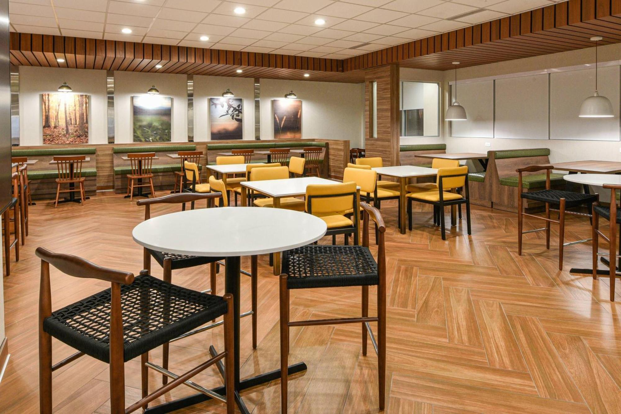 Fairfield Inn & Suites By Marriott Moorpark Ventura County Экстерьер фото